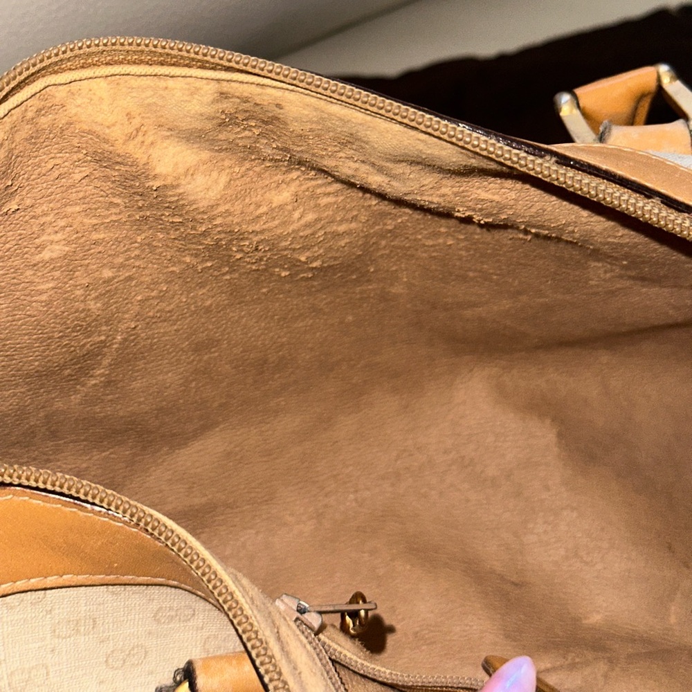 Gucci Tan and Cream Handbag - Picture 12 of 12